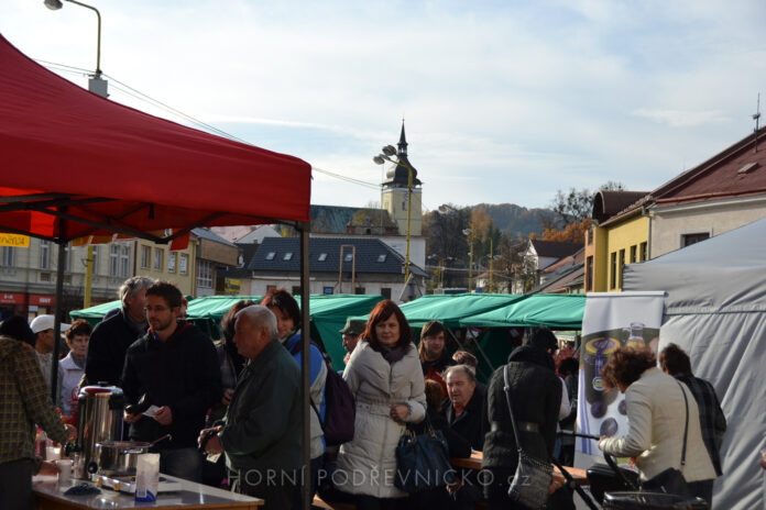 20121110_svatomartinsky_trh_vizovice_0107.jpg
